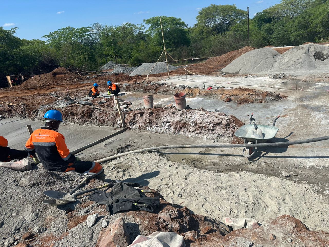 Active concrete pour for fan foundation slab 