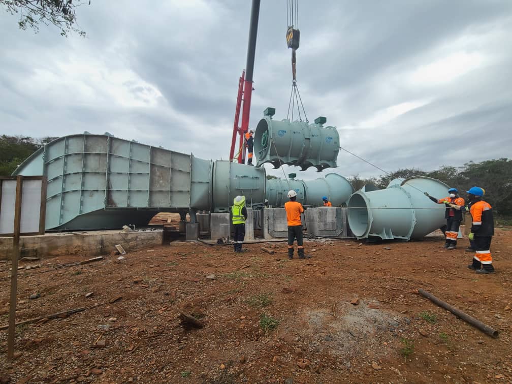 Phase 03 — Crane lift and mechanical installation